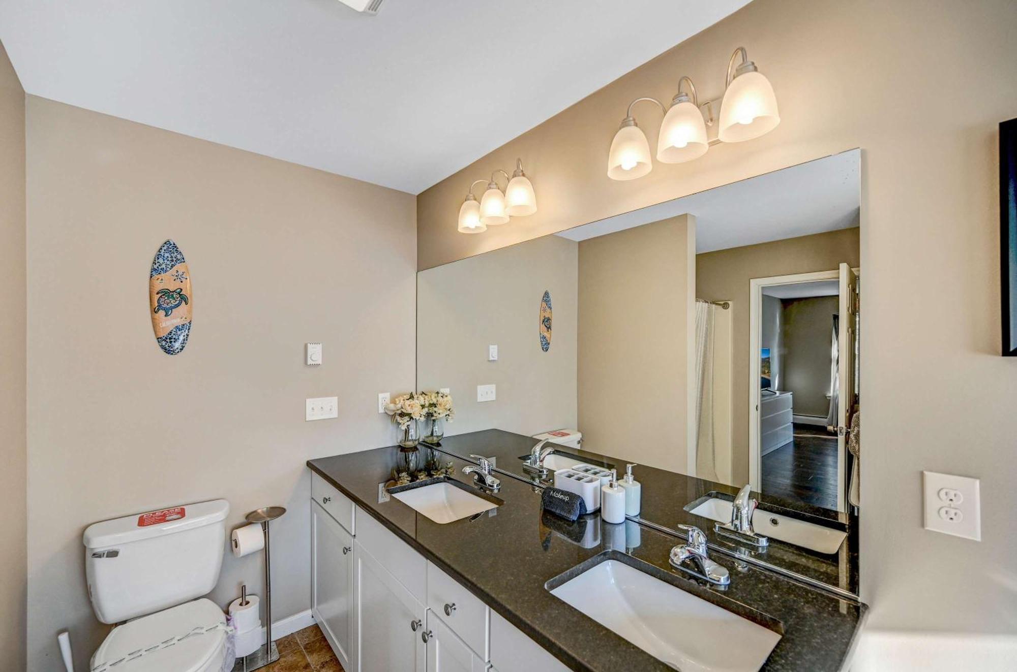 Spacious Retreat - Outdoor Oasis Games And Blakeslee
