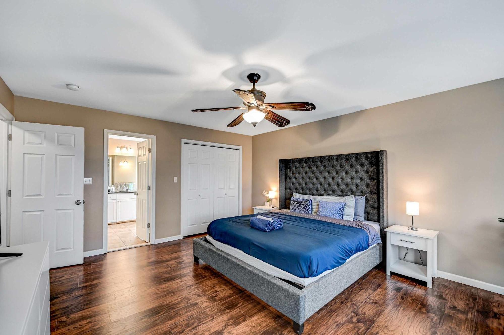 Spacious Retreat - Outdoor Oasis Games And Blakeslee