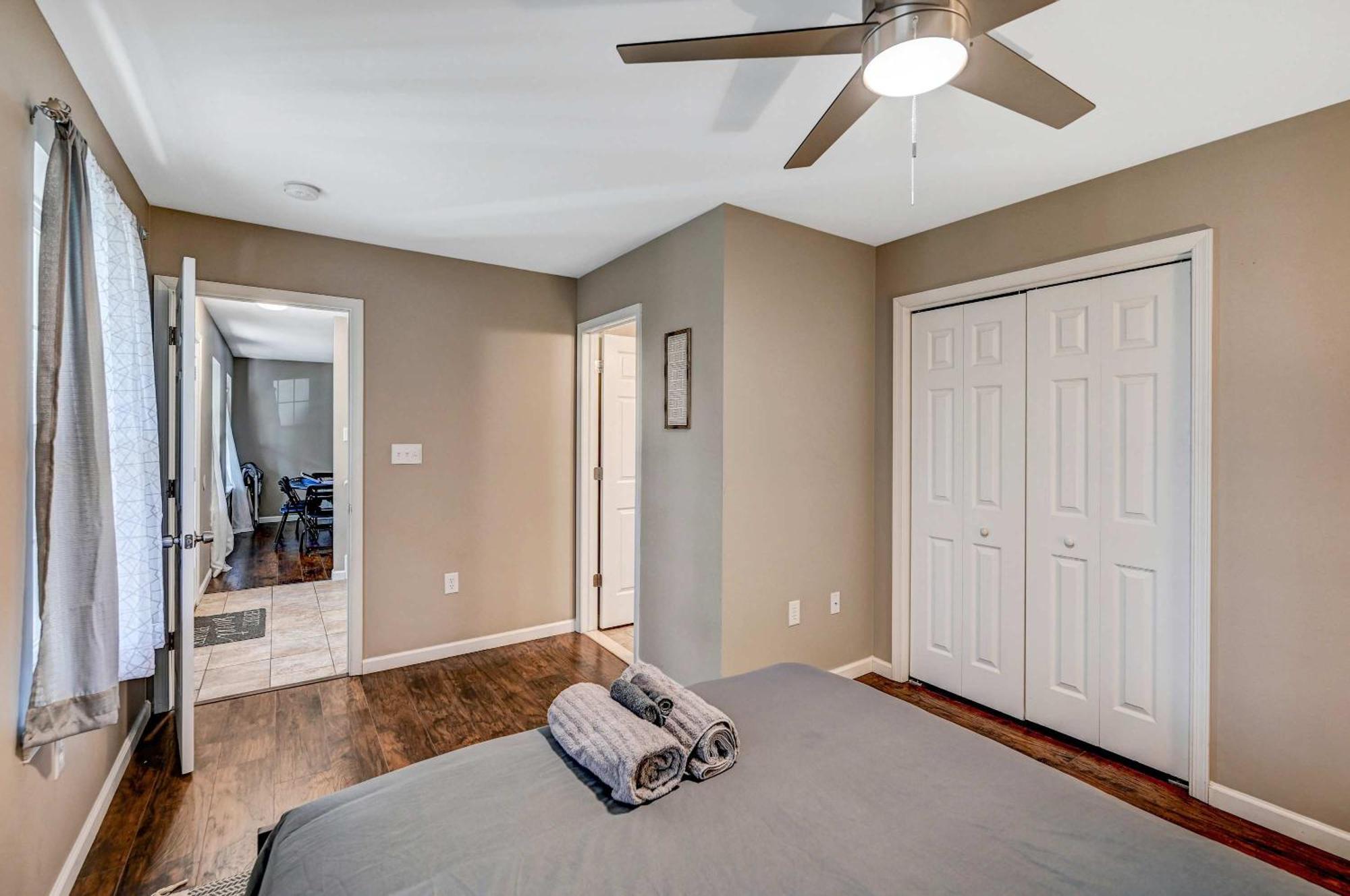 Holiday home Spacious Retreat - Outdoor Oasis Games And Blakeslee