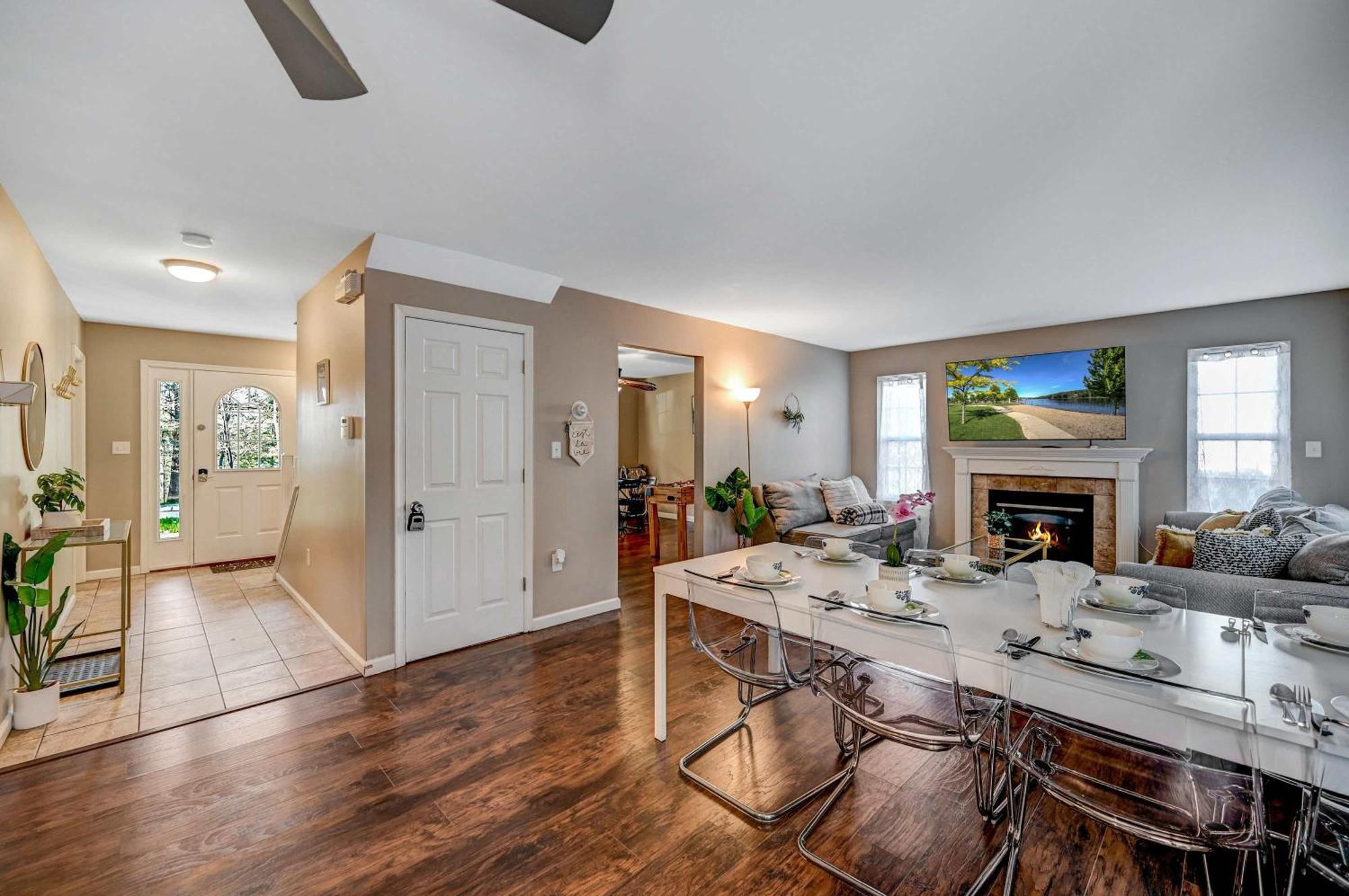 Spacious Retreat - Outdoor Oasis Games And